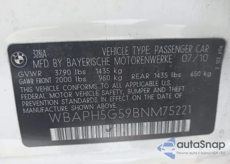 2011 BMW 328I z USA, uszkodzony, nr VIN WBAPH5G59BNM75221